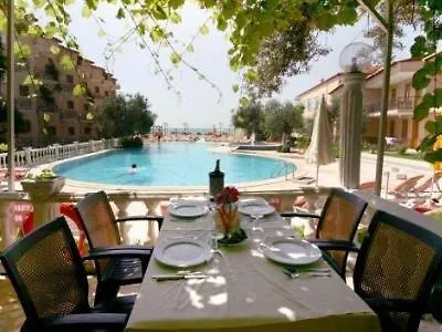 Hotel Club Gultur 3*