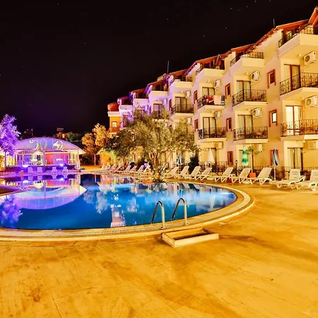 Hotel Club Gultur 3*
