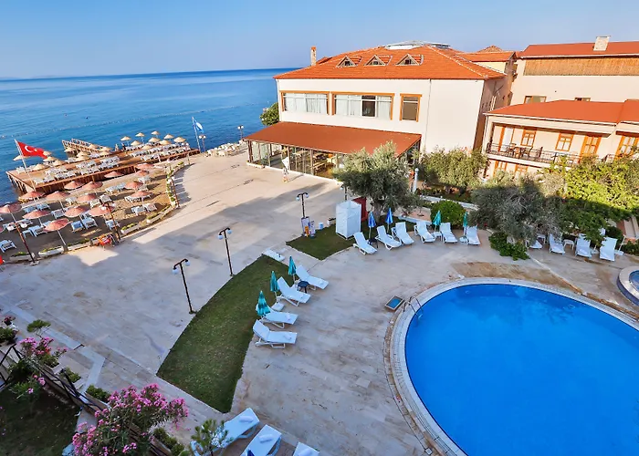 Club Gultur Szálloda 3*